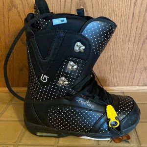 Burton Lodi Imprint2 Ladies Snowboard Boots US 8 Black Polka Dots...Excellent!